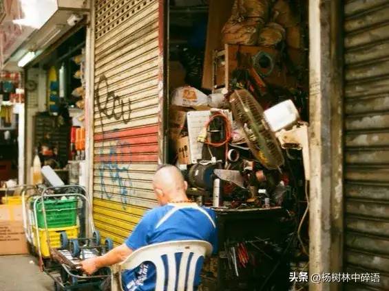 实话实说，香港老人和内地老人的生活状态，差距实在太大了